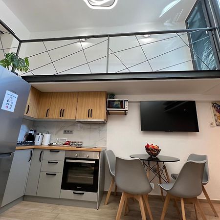 City Center Loft With Private Parking Καβάλα Εξωτερικό φωτογραφία